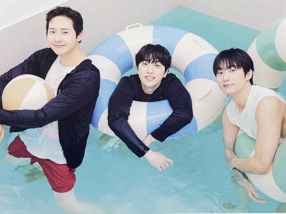 lxeris_'s tweet photo. 뵤네뽀의 🌸🏖️🍂❄️ 
올해도 잘 부탁해〰️💚 https://t.co/bBGw4J7LzM