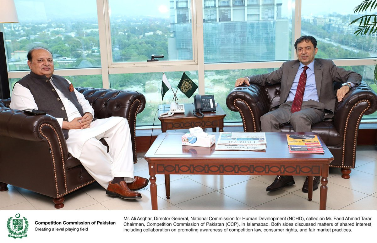 Mr. Ali Asghar, Director General NCHD, called on Mr. Farid Ahmad Tarar, Chairman, CCP in Islamabad. Both sides discussed matters of shared interest, including collaboration on promoting awareness of competition law, consumer rights, and fair market practices.
