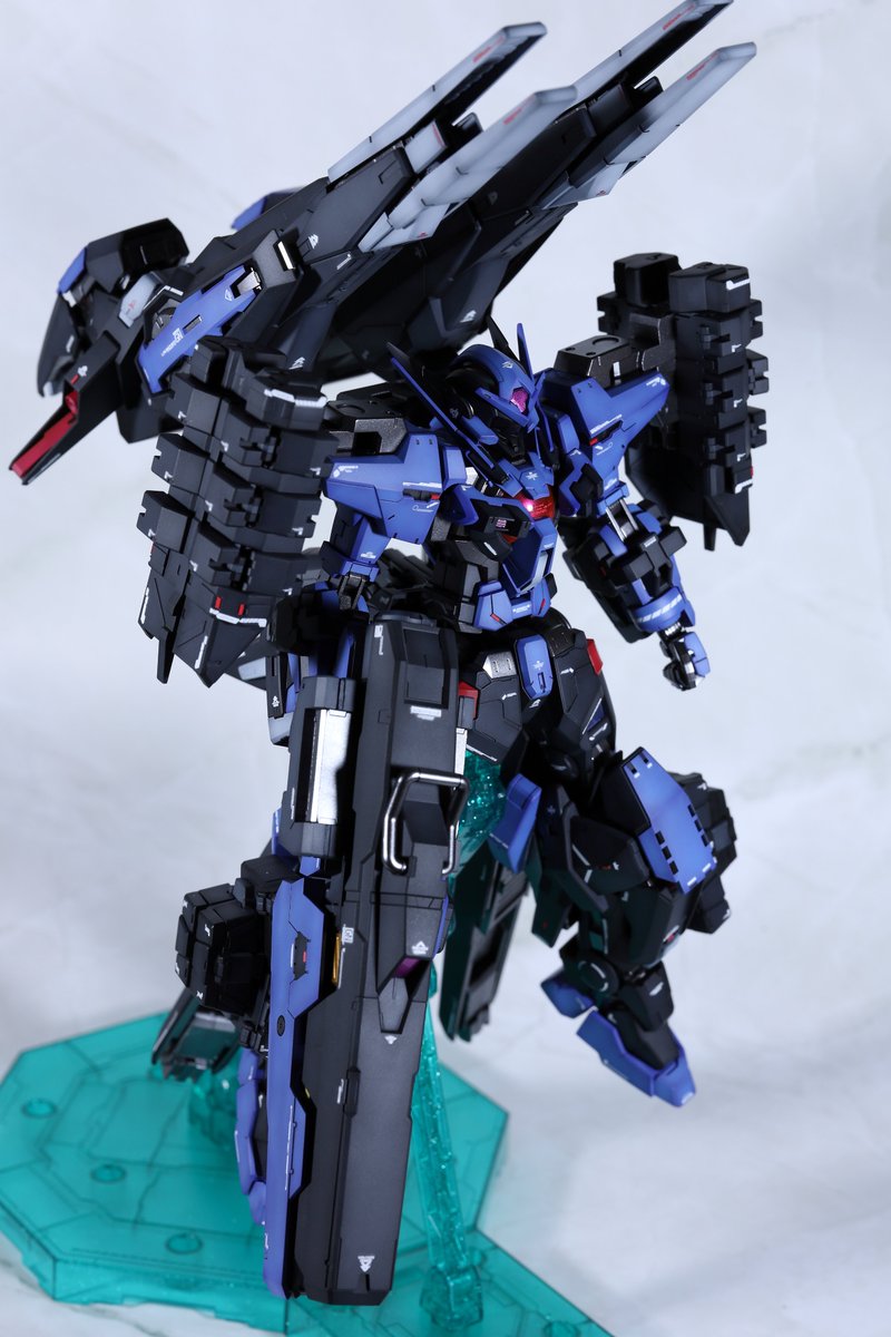 む。@量産型ゲルググ完成! tweet media