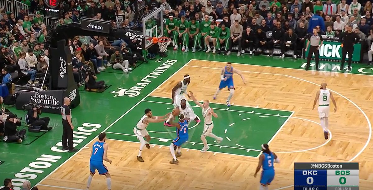 ᵈᵉ🅿️ʳᵉˢˢᵉᵈ ᵇʳᵒⁿ ᶠᵃⁿ tweet media