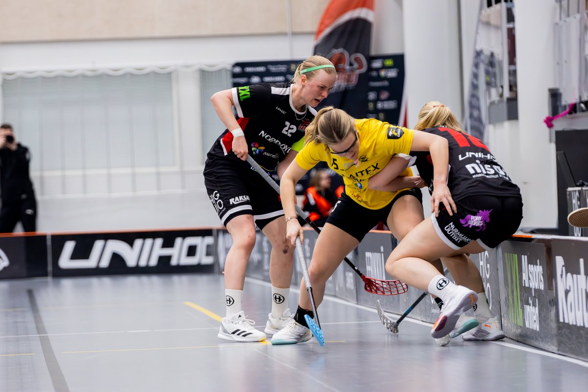 essikultanen's tweet photo. Kuvia ottelusta SB-Pro - SaiPa SB (2-3ja.) 25.03.2026📸

https://t.co/WKHVXZOA6z

#saipasb #salibandy #fliiga @f_liiga @SaiPaSB https://t.co/NDUBpbwWWf