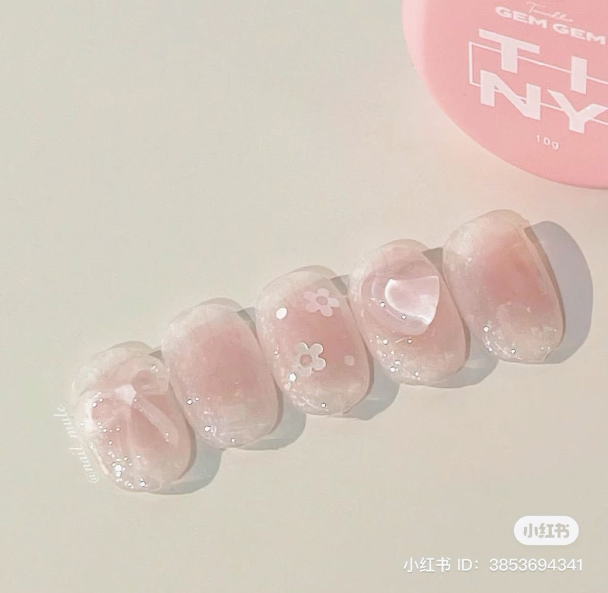 룰루난나 tweet media