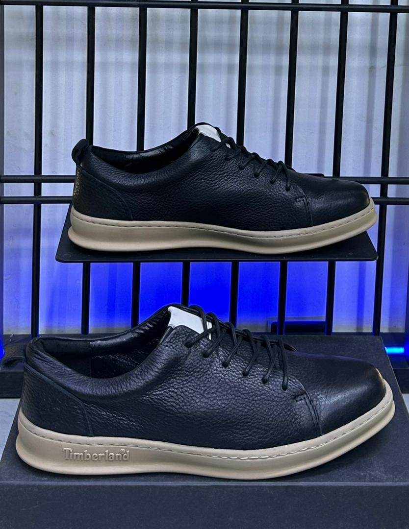 Suma viatu👞 tweet media