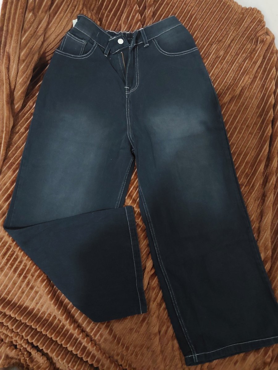 Laveau02(mention after dm) tweet media