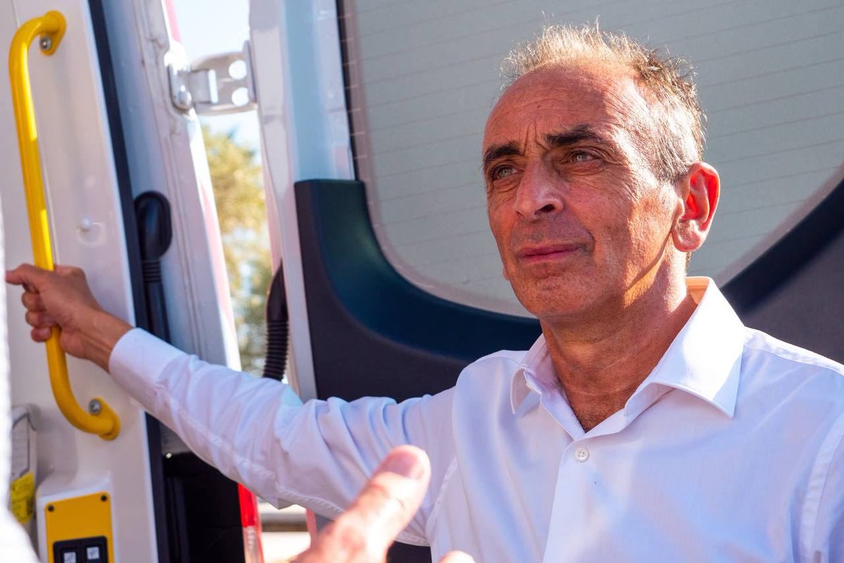 Tous les jours, une photo d'Éric Zemmour tweet media