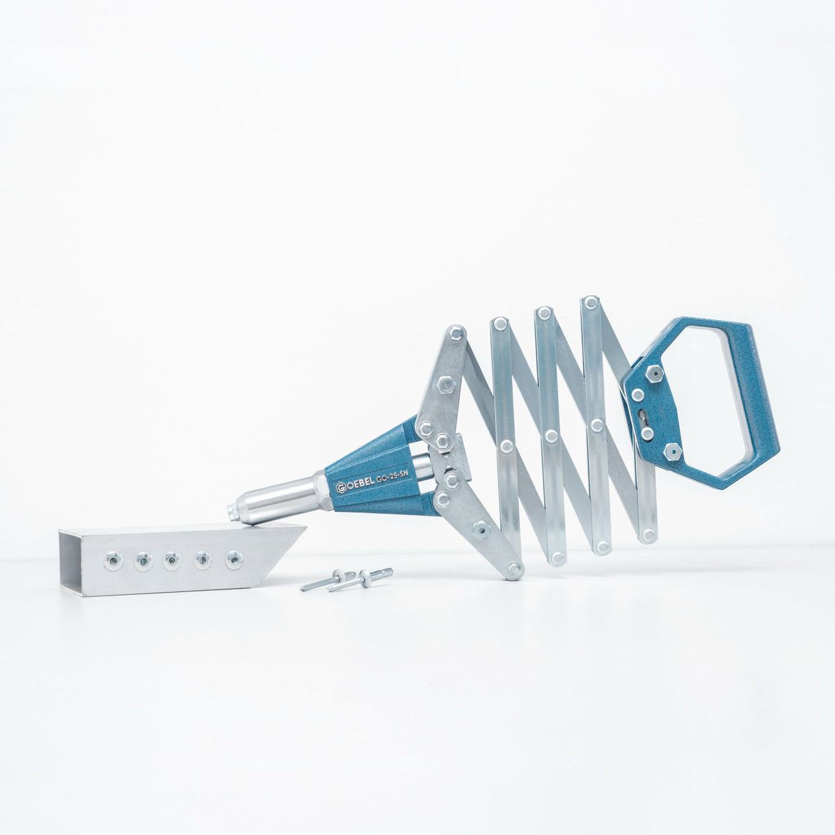 GoebelFasteners's tweet image. The GO-25-SN one hand lazy tong #rivet tool sets blind rivets from 3,2 - 6,4 mm. It weighs 1,94 kg and is made from high-strength aluminum.
If you want to know more about this product please send us a message!