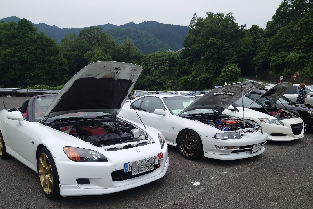 リョウ tweet media