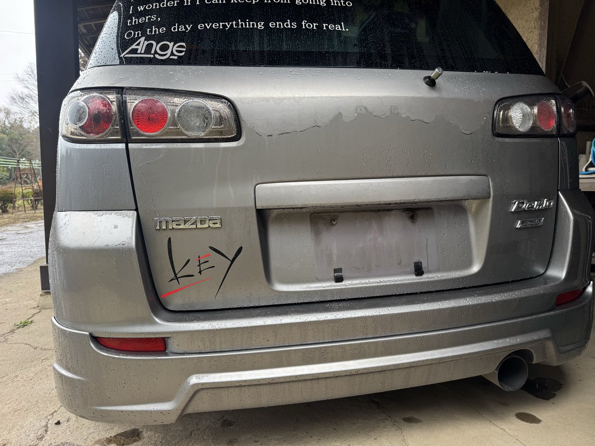 カマル tweet media