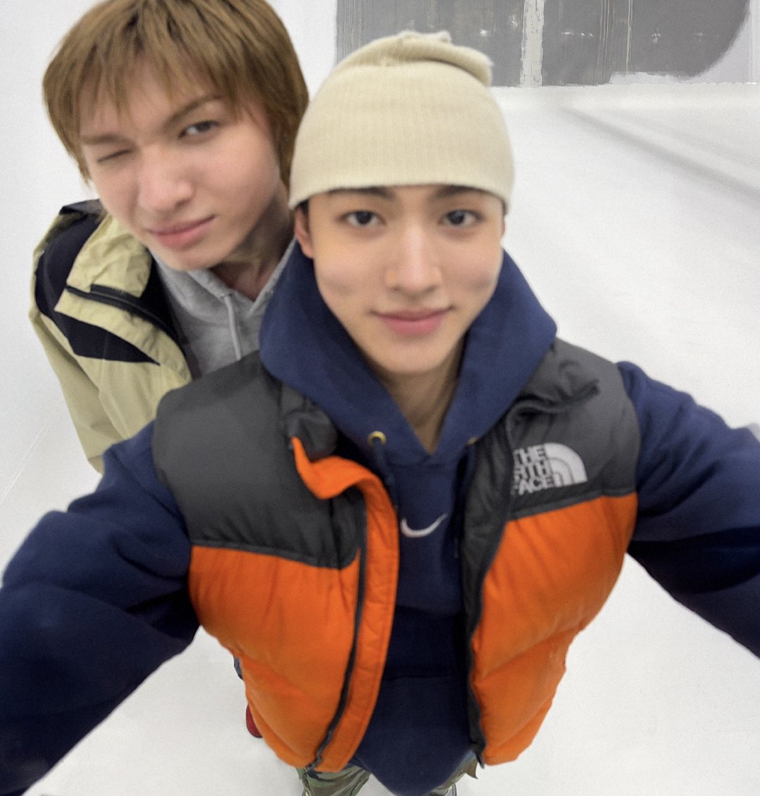 seonghyeon pics tweet media