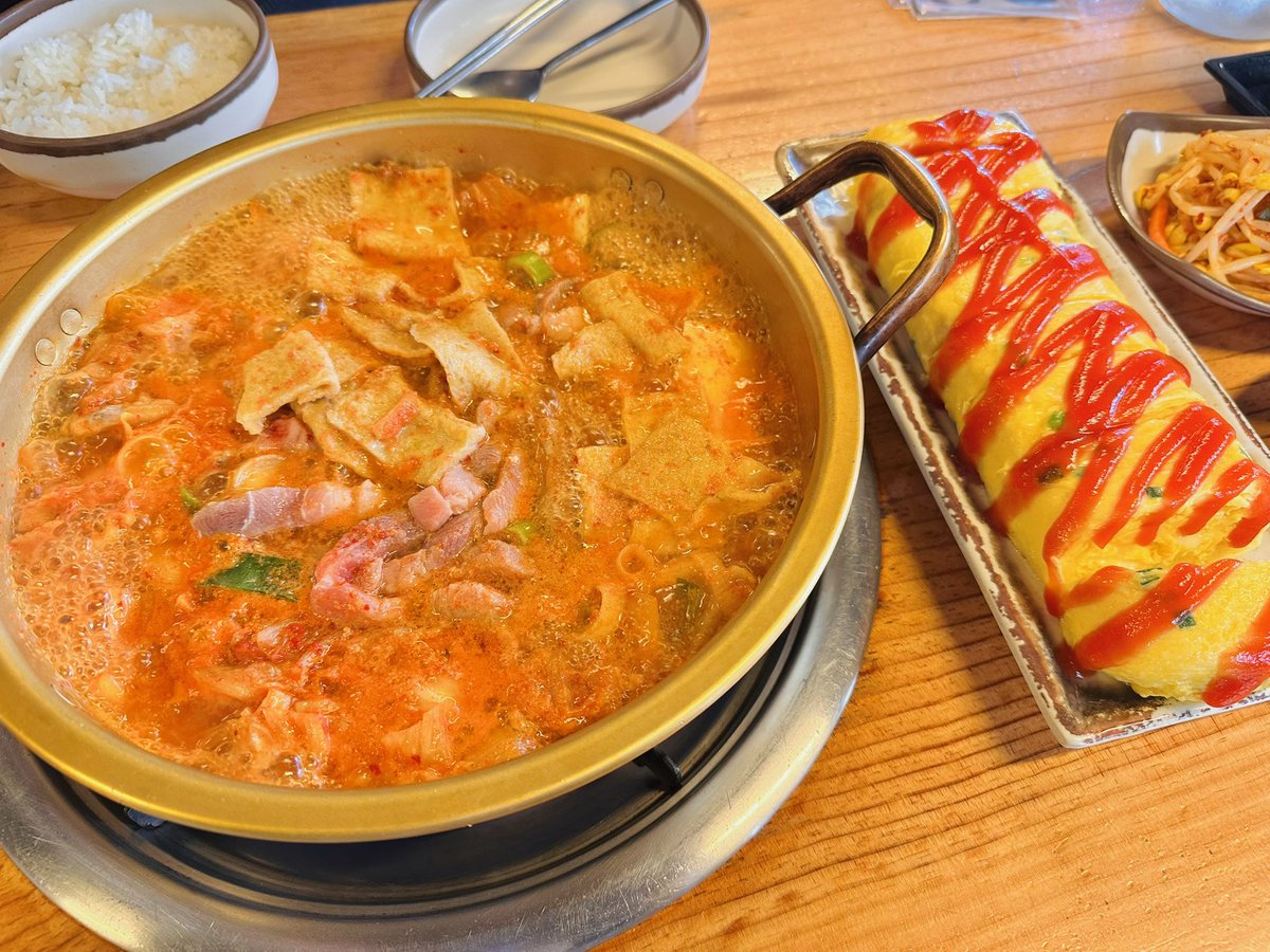 910226_🍑 tweet media