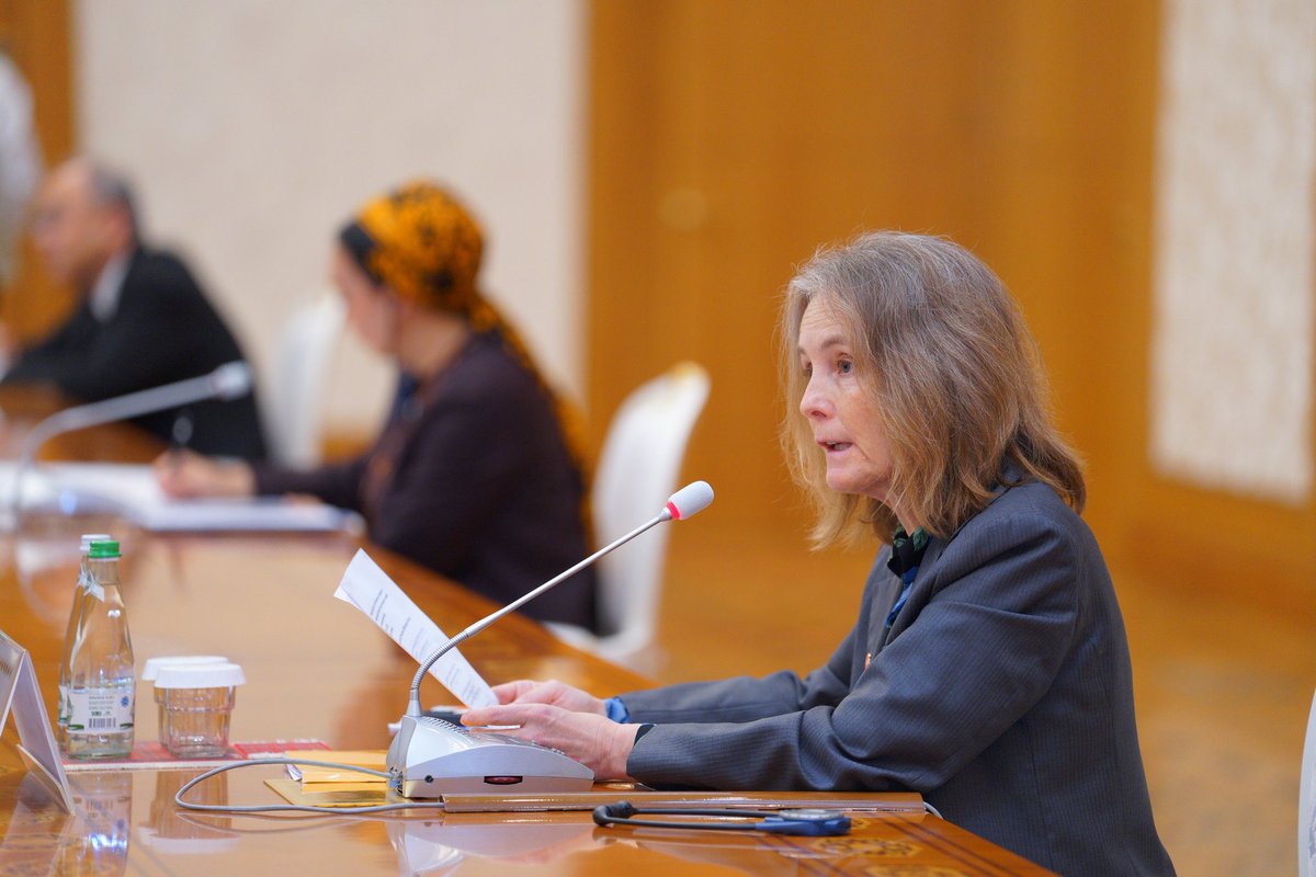 unfpaeecaro's tweet photo. "Advancing #GenderEquality is a social and human rights obligation. It is also a fundamental prerequisite for building inclusive, resilient &amp; stable societies."

-Florence Bauer, @UNFPA Regional Director, speaking at the Inter-Parliamentary Dialogue on gender quality in Ashgabat https://t.co/K401wclw4J