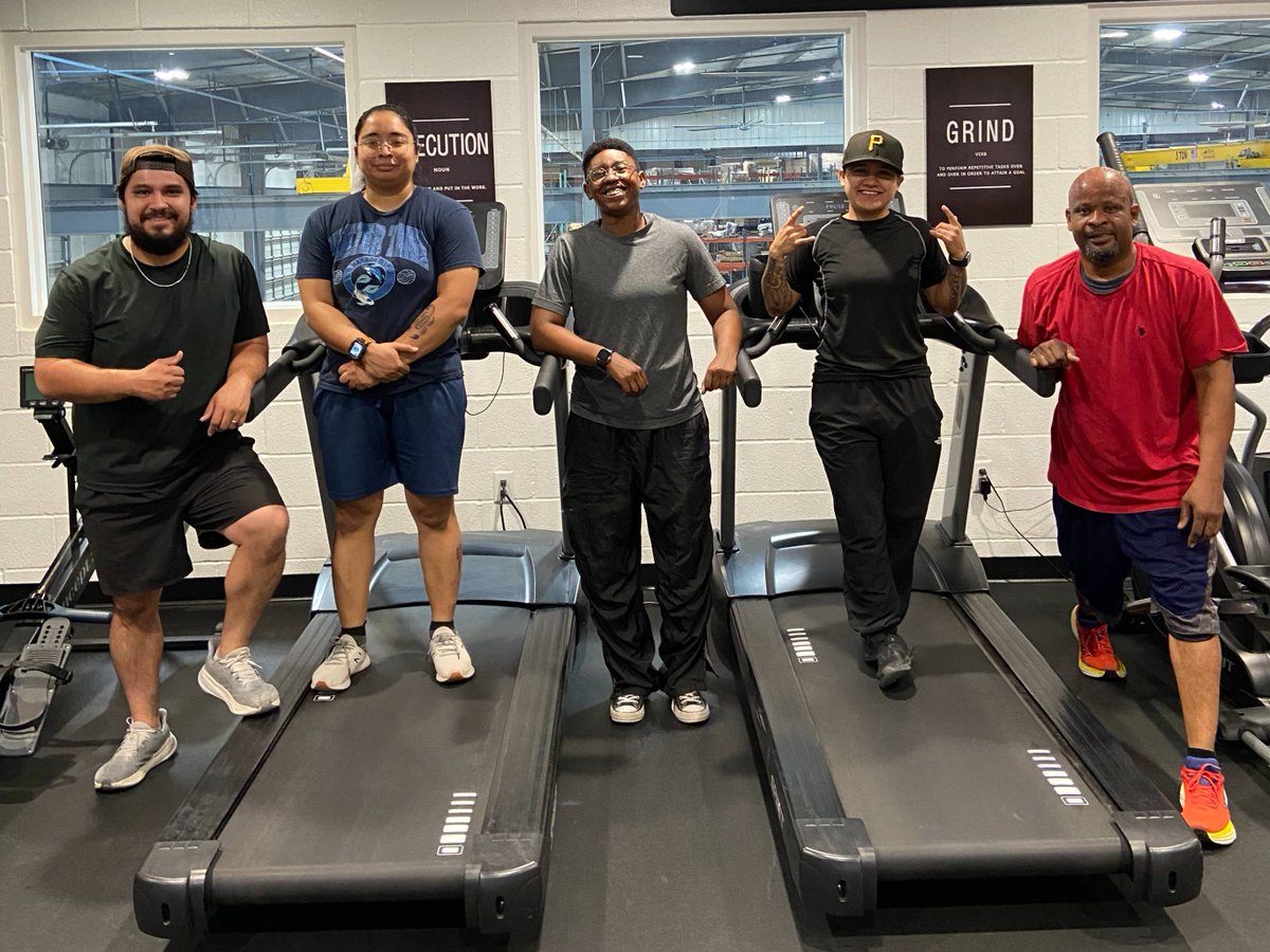 PTR Premier Truck Rental tweet media