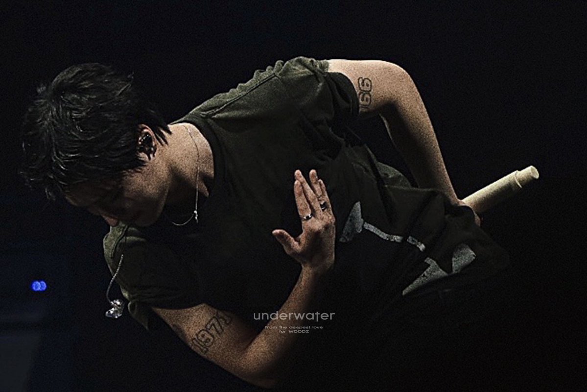 만시기형. 1 tweet media