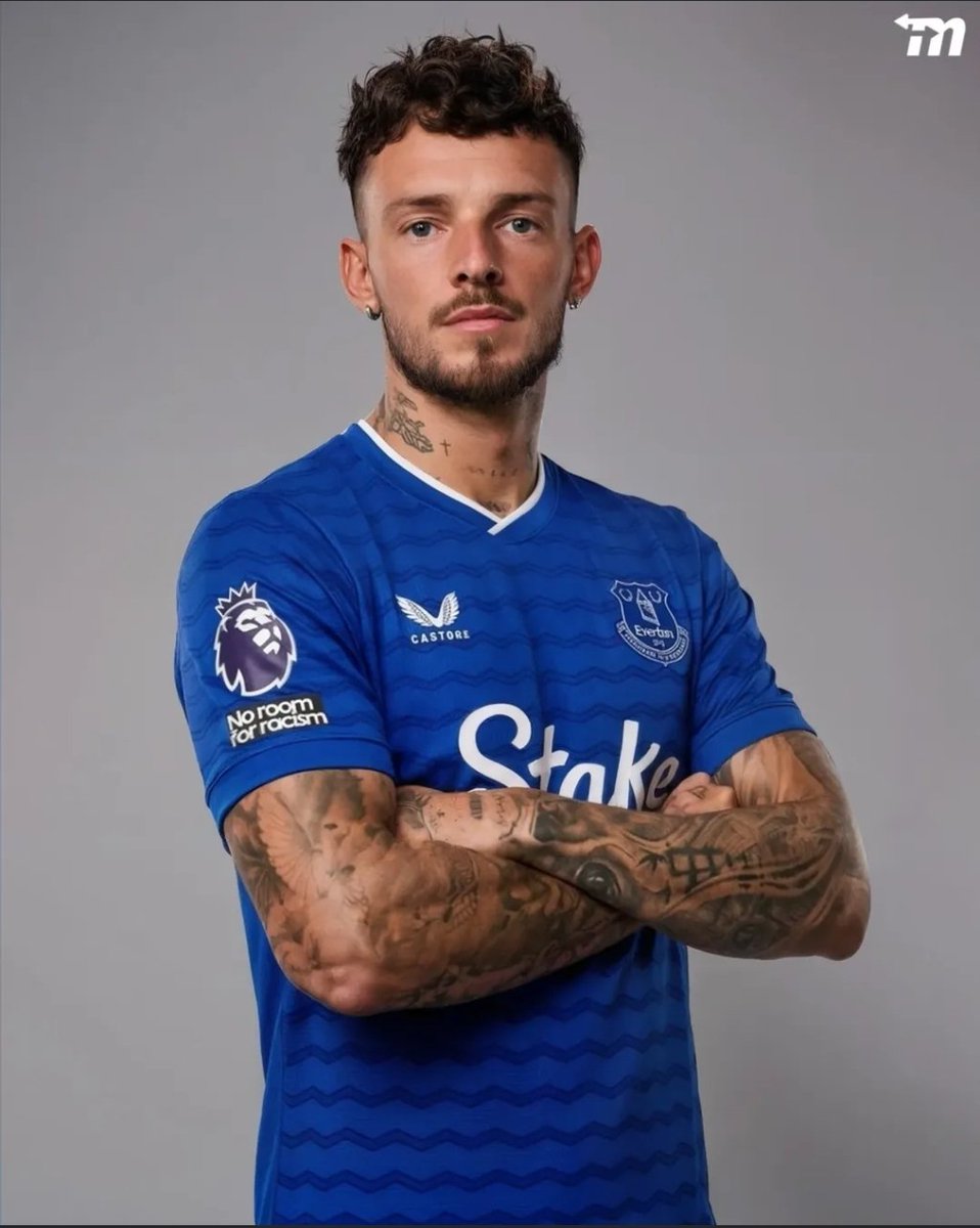 KrrishFT's tweet image. 🚨 | BREAKING : BEN WHITE 🏴󠁧󠁢󠁥󠁮󠁧󠁿

Everton FC have shown SERIOUS INTEREST in signing Ben White from Arsenal FC on a permanent deal, CONFIRMED! 🏴󠁧󠁢󠁥󠁮󠁧󠁿🚨🔵#EFC

Ben White is HIGH on Everton’s shortlist for defensive reinforcements, with the club actively considering a move in the upcoming