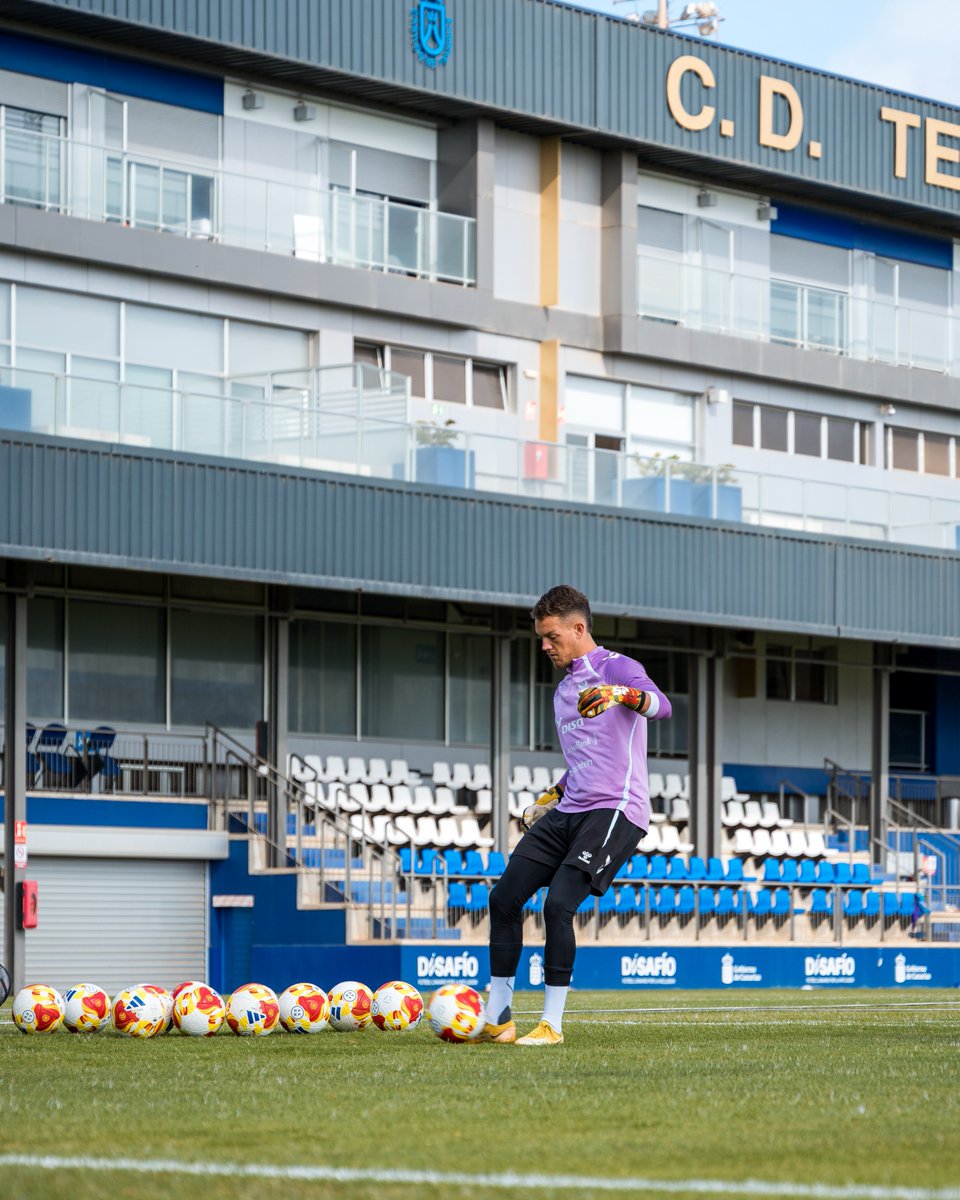 CD Tenerife 🏴󠁧󠁢󠁳󠁣󠁴󠁿 tweet media