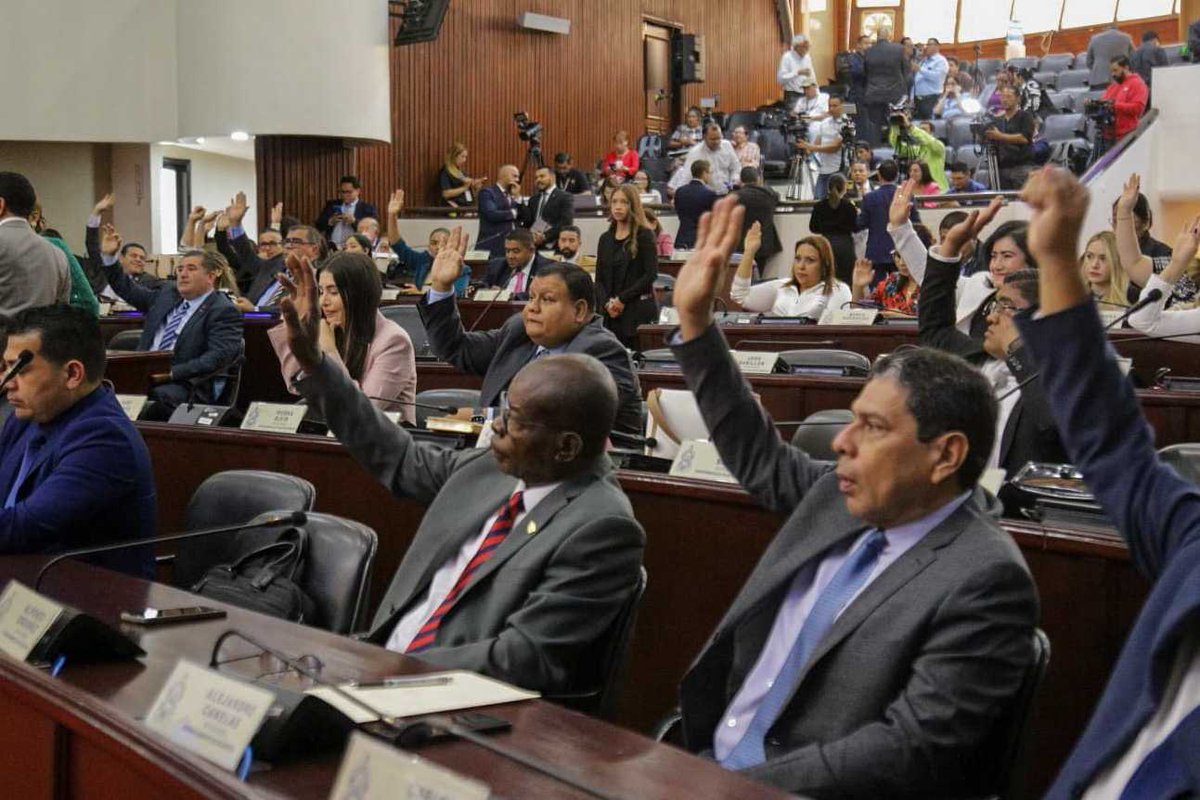 Congreso Nacional aprueba Ley de Empleo a Tiempo Parcial

congresonacional.hn/noticias/69c49…