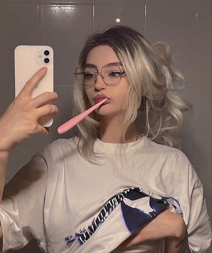 Salem Moore tweet media