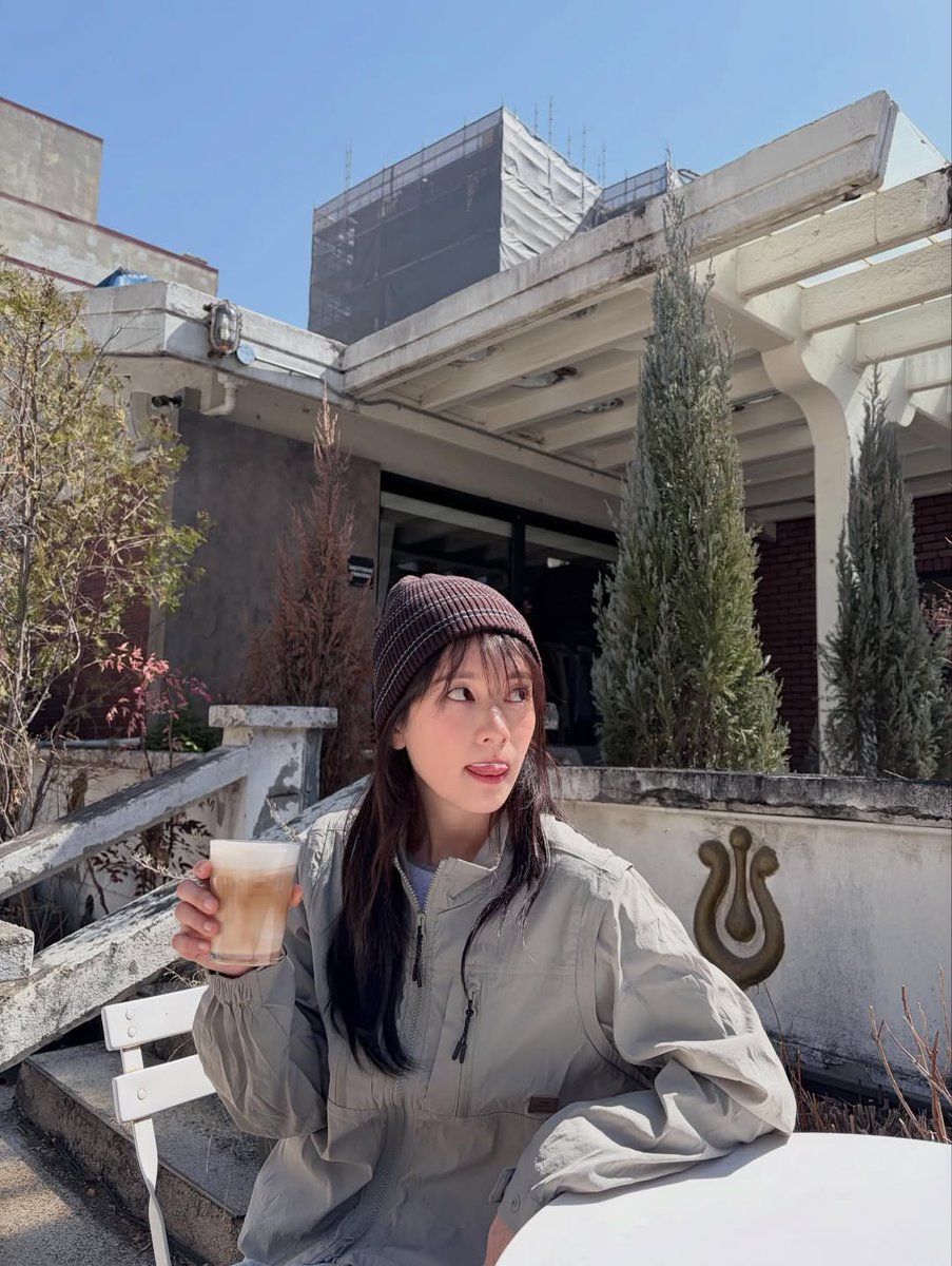 jung somin tweet media