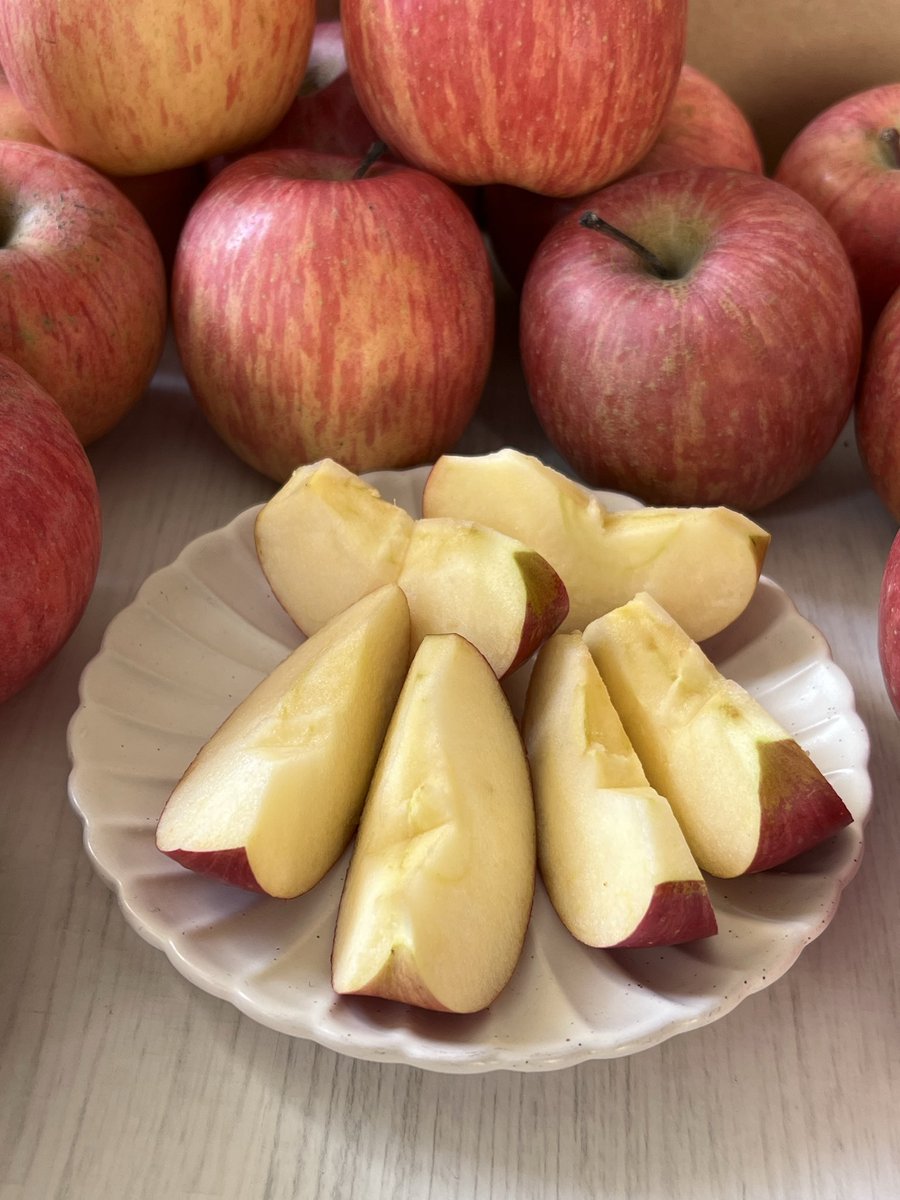 ムック tweet media