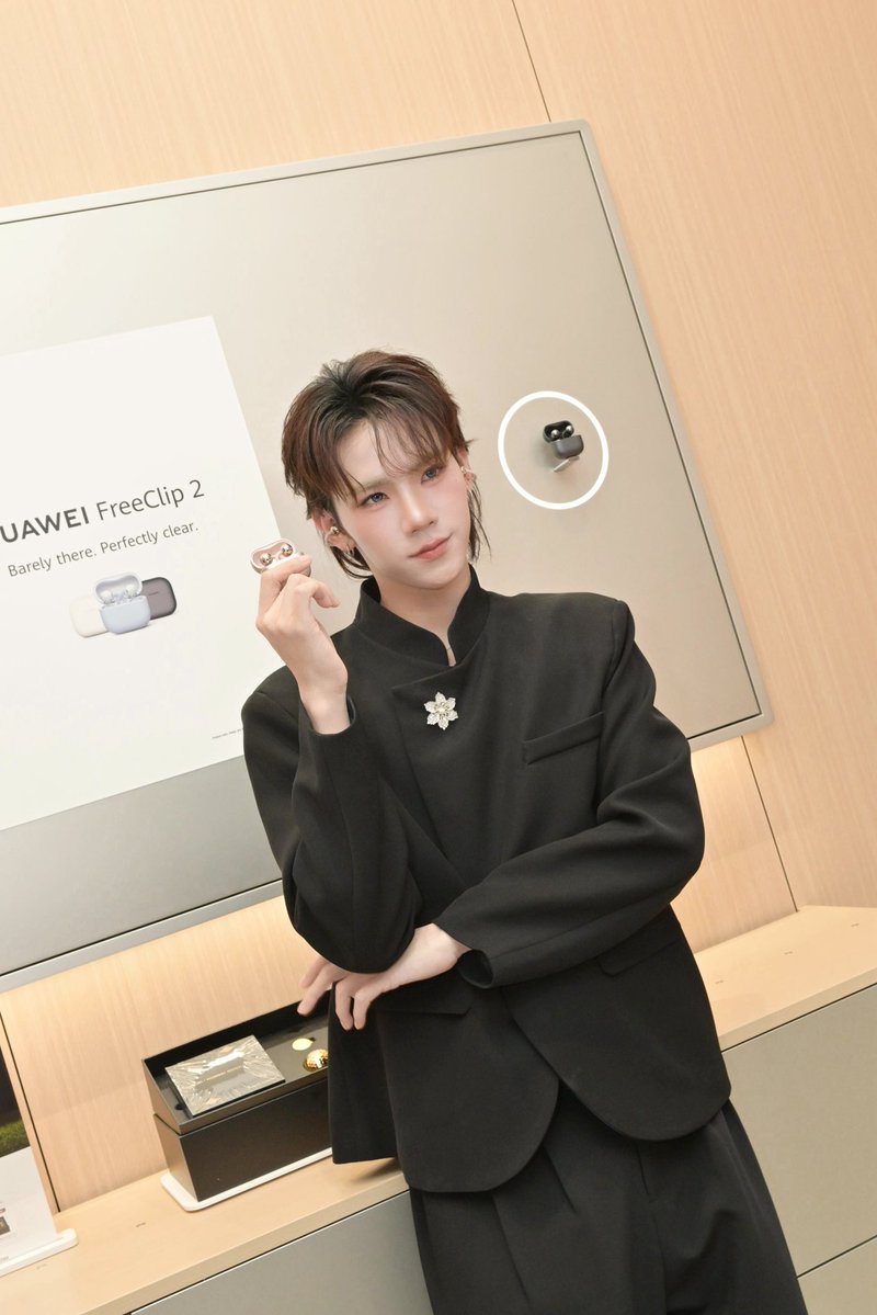 Huawei Mobile TH tweet media