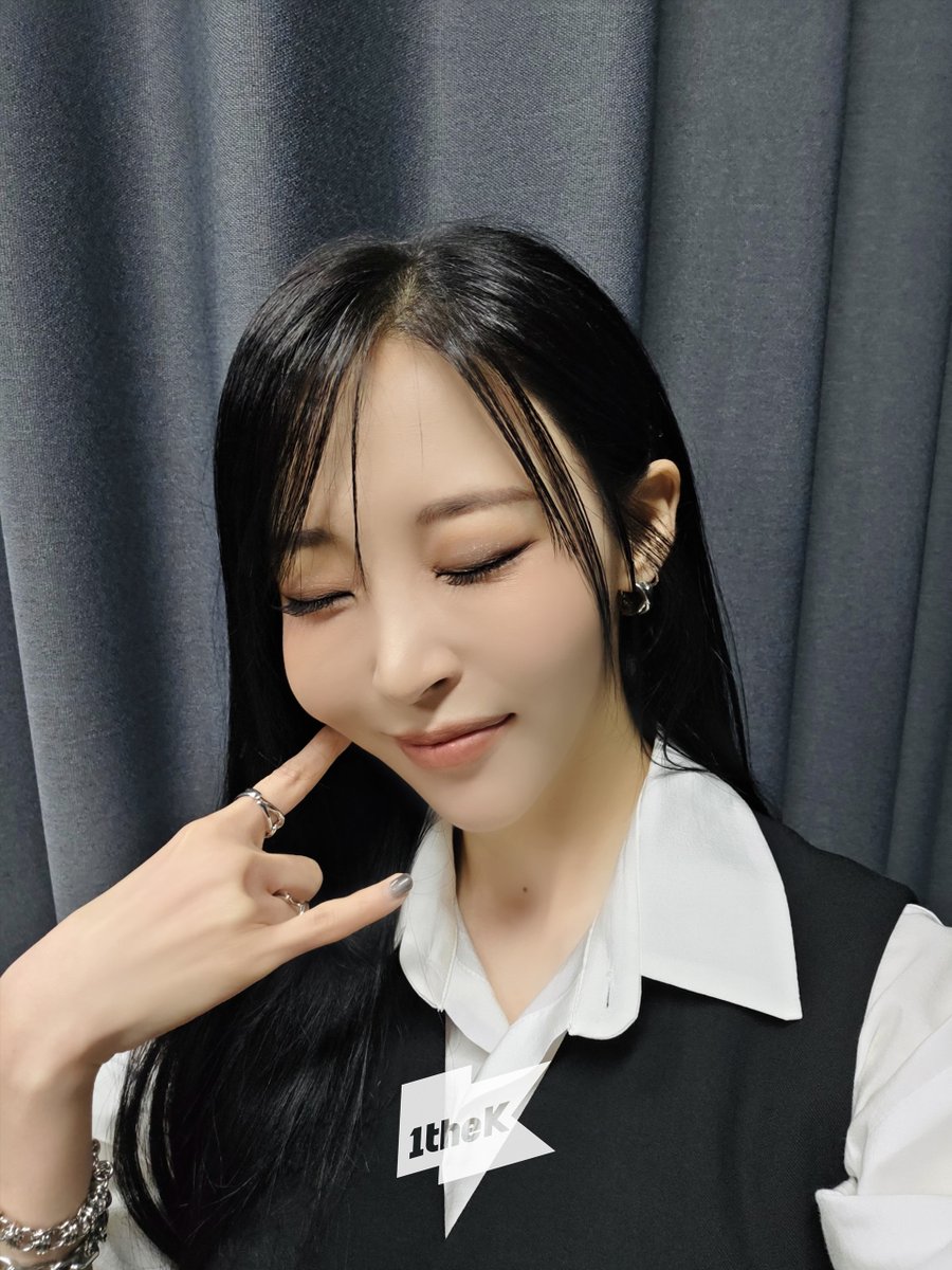 1theK(원더케이) tweet media