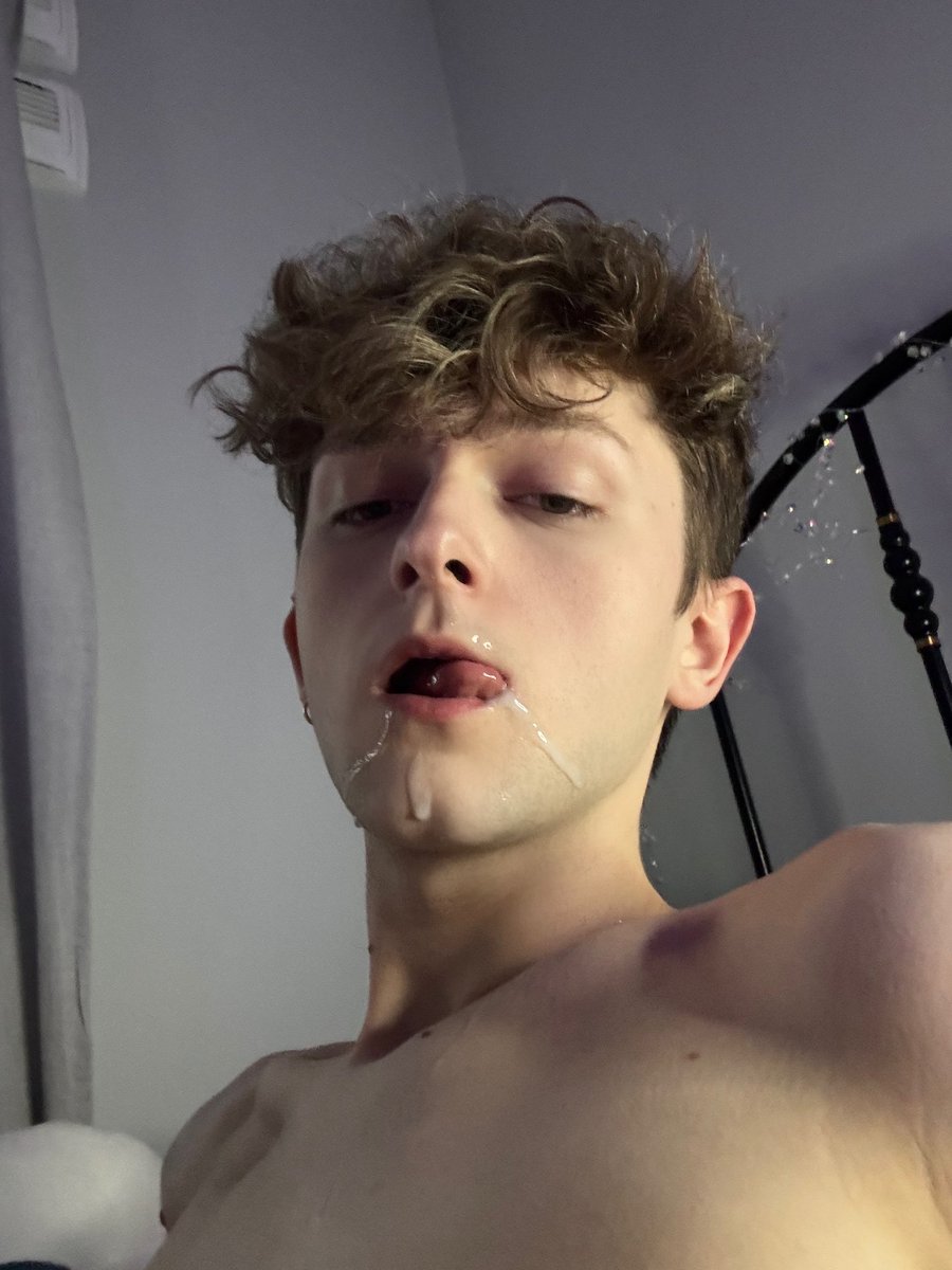 David tweet media