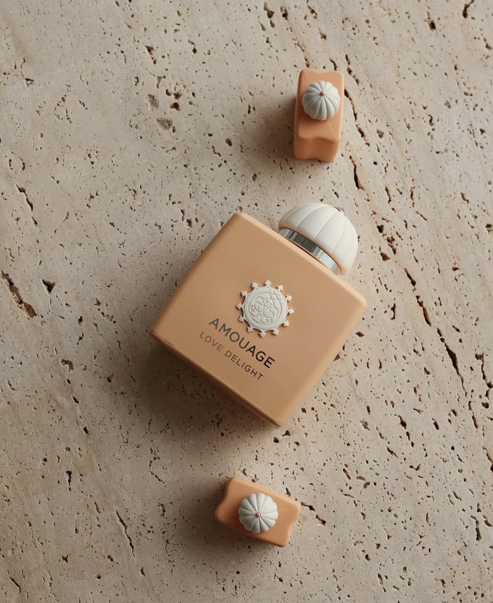 YOUR FAVORITE PERFUMER🥰❤️ tweet media