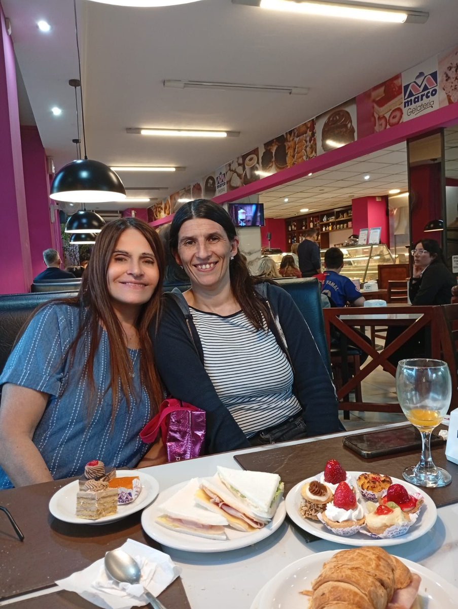 Isabel_66991411 tweet media