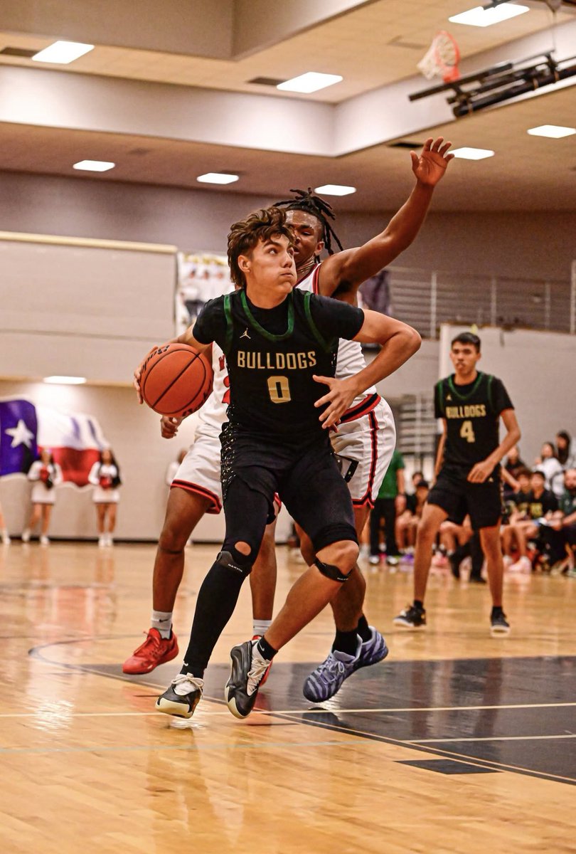 BulldogTOUGHs2p's tweet photo. Congratulations to Jr. #0 Diego Medina on being selected 2nd Team All-District in District 32-3A. 

In addition to 2nd Team All-District, Diego is also a member of the 32-3A All-Academic Team. 

T.O.U.G.H. https://t.co/EzQOBThqJk