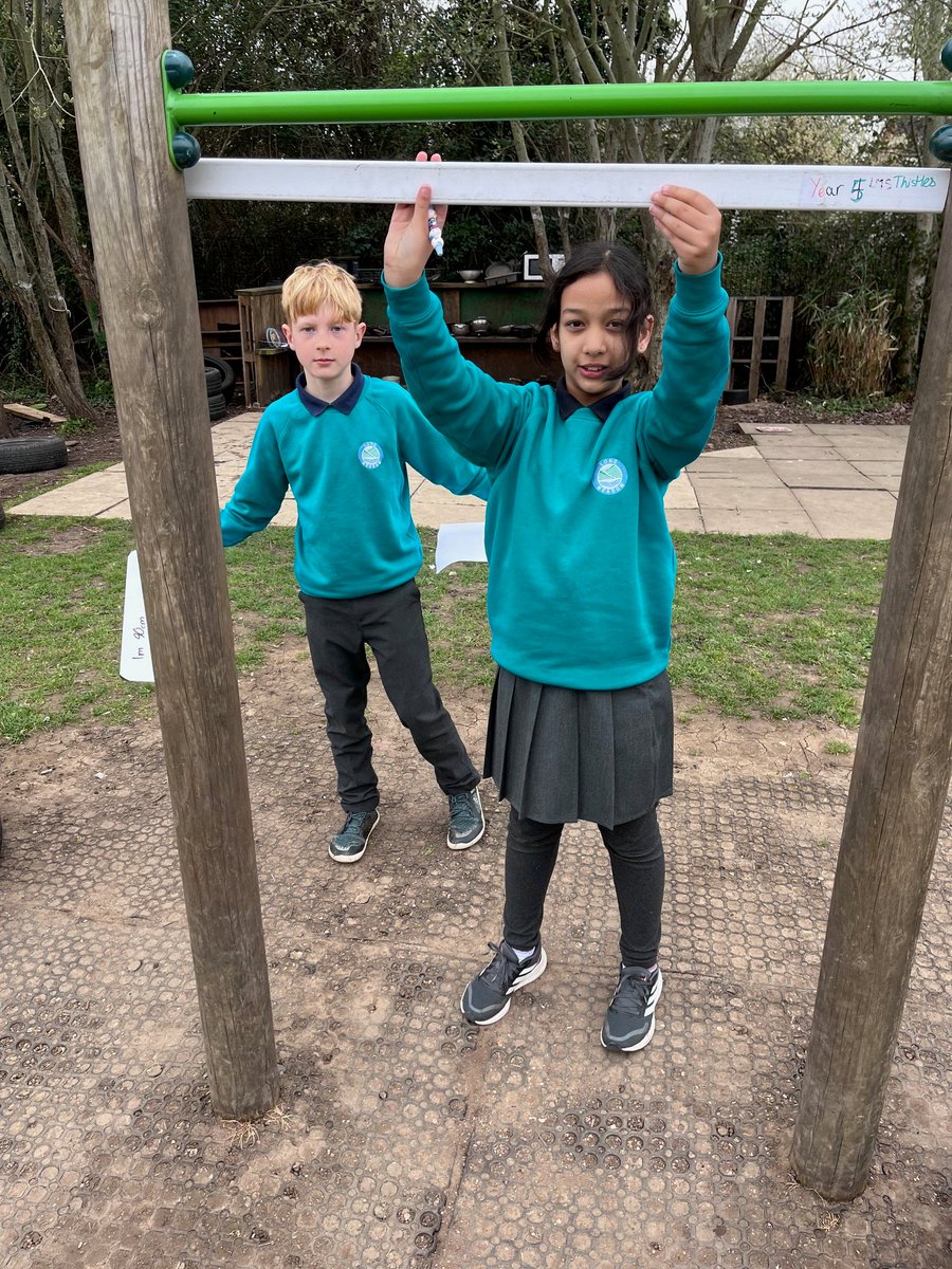 Mr Summers tweet media