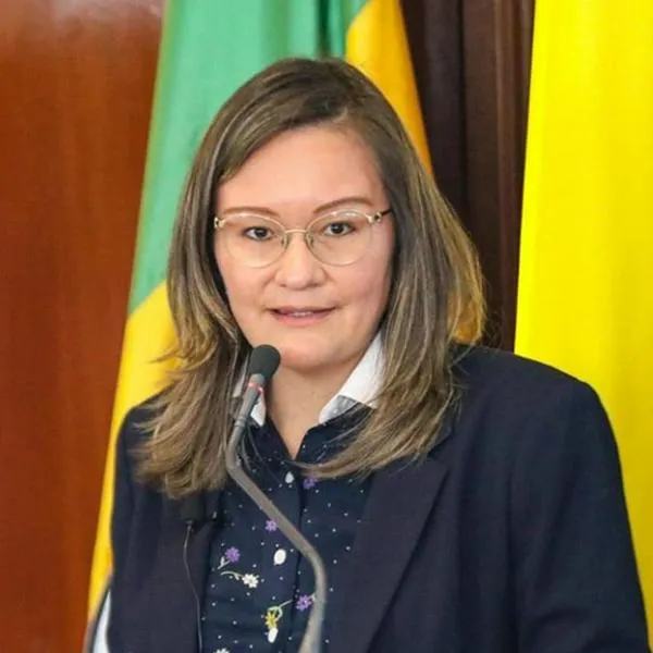 Cielo Rusinque sale de la SIC tras fallo: Gobierno Nacional ya nombró a su reemplazo
Cielo Rusinque dejó oficialmente su cargo al frente de la Superintendencia de Industria y Comercio (SIC), luego de un fallo que tumbó su nombramiento.