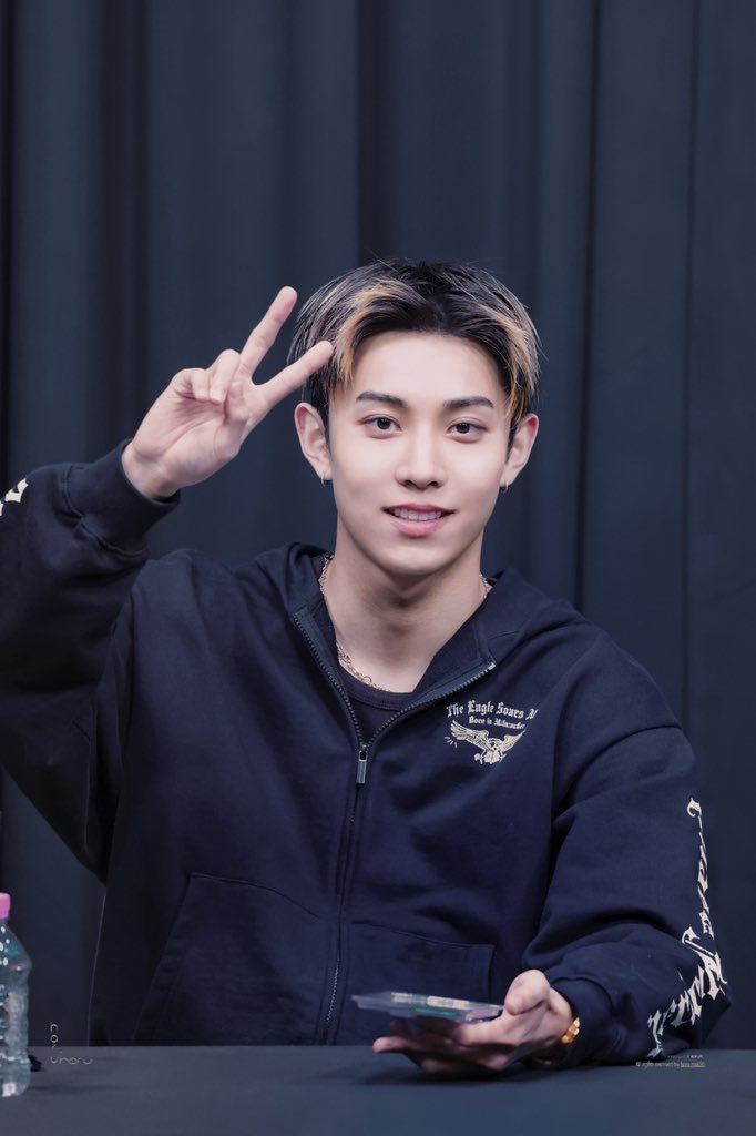 자스 ✮ tweet media