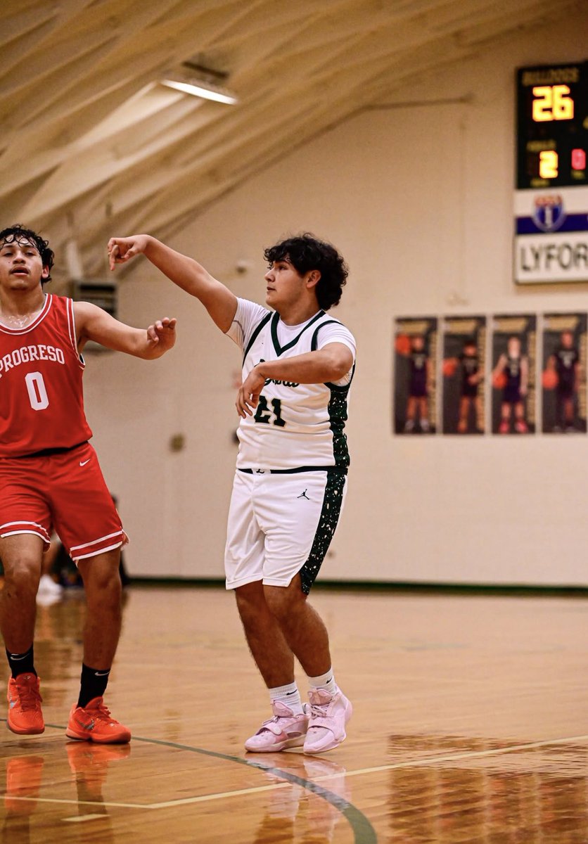 BulldogTOUGHs2p's tweet photo. Congratulations to Sr. #21 Brayan Torres on being selected All-District Honorable Mention in District 32-3A.

T.O.U.G.H. https://t.co/GJyjDWadTm