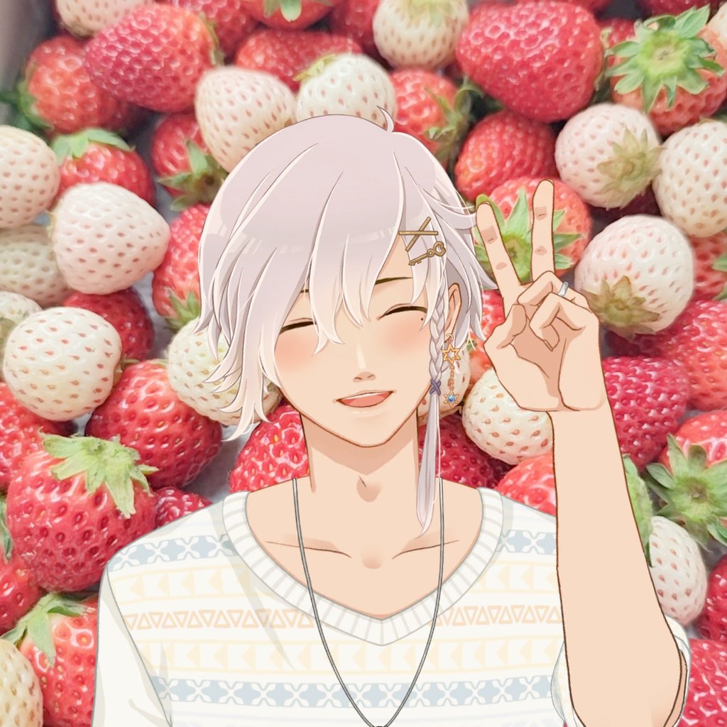 今年もイチゴを背おわされる弟くん🍓