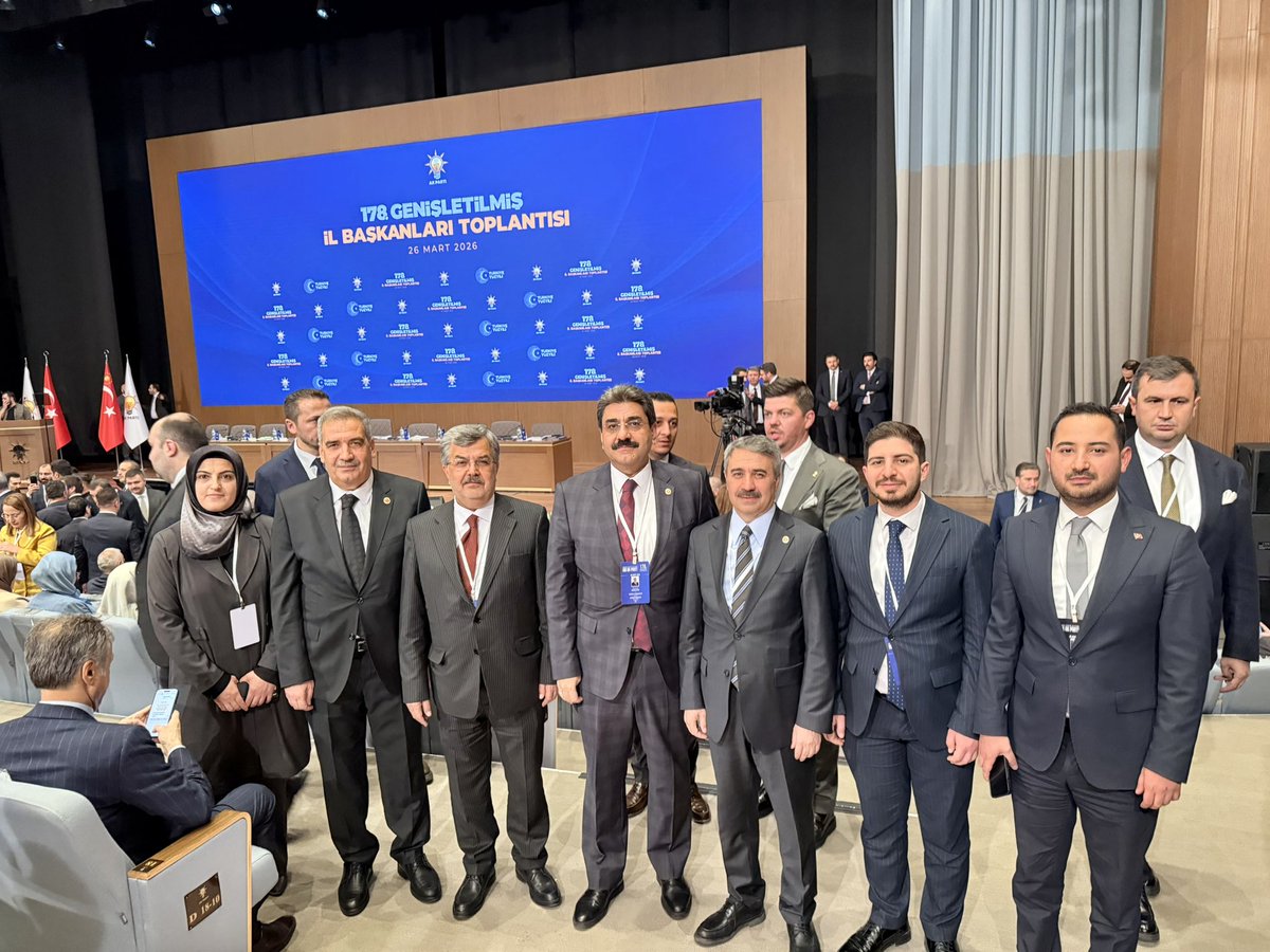 MustafaAlkayis's tweet photo. 178.Genişletilmiş İl Başkanları Toplantımızda, Cumhurbaşkanımız ve Genel Başkanımız Recep Tayyip Erdoğan’ın ortaya koyduğu vizyon ve güçlü liderlik, teşkilatlarımız için yol gösterici olmaya devam ediyor.

“Gayretle, samimiyetle yükselen bir dava…” anlayışıyla; aynı hedefe inanan, aynı heyecanı paylaşan kadrolar olarak Türkiye Yüzyılı hedeflerimize emin adımlarla ilerliyoruz. @abuyukgumus @Akparti @RTErdogan