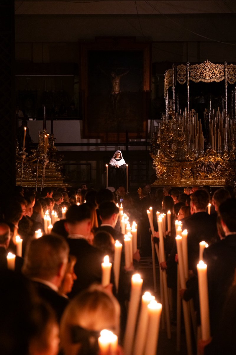 lagalerademena's tweet photo. 1 DÍA...

La noche más bonita del año.

@cofradiamena 

📷 @LMFotosCofrades 

#CofradíasMLG https://t.co/7vfgf8QPut