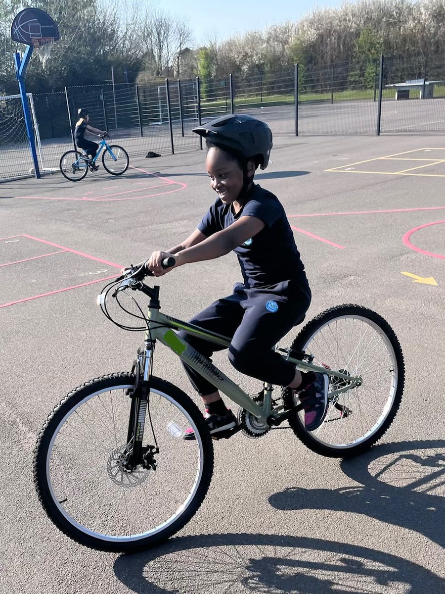 Mr Summers tweet media