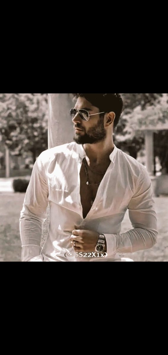 Adam Rosenow tweet media