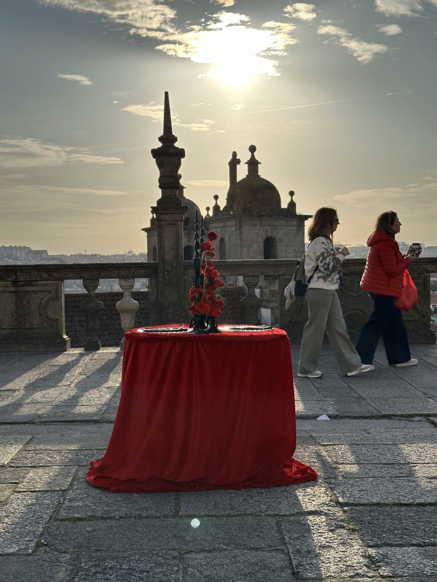 RedFeatherArt's tweet image. #setdesign #tablesetting #decor #tableoncity #table