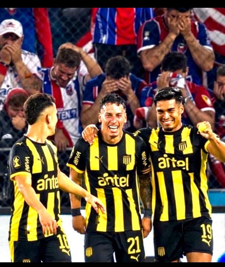 FefeTheOriginal tweet media