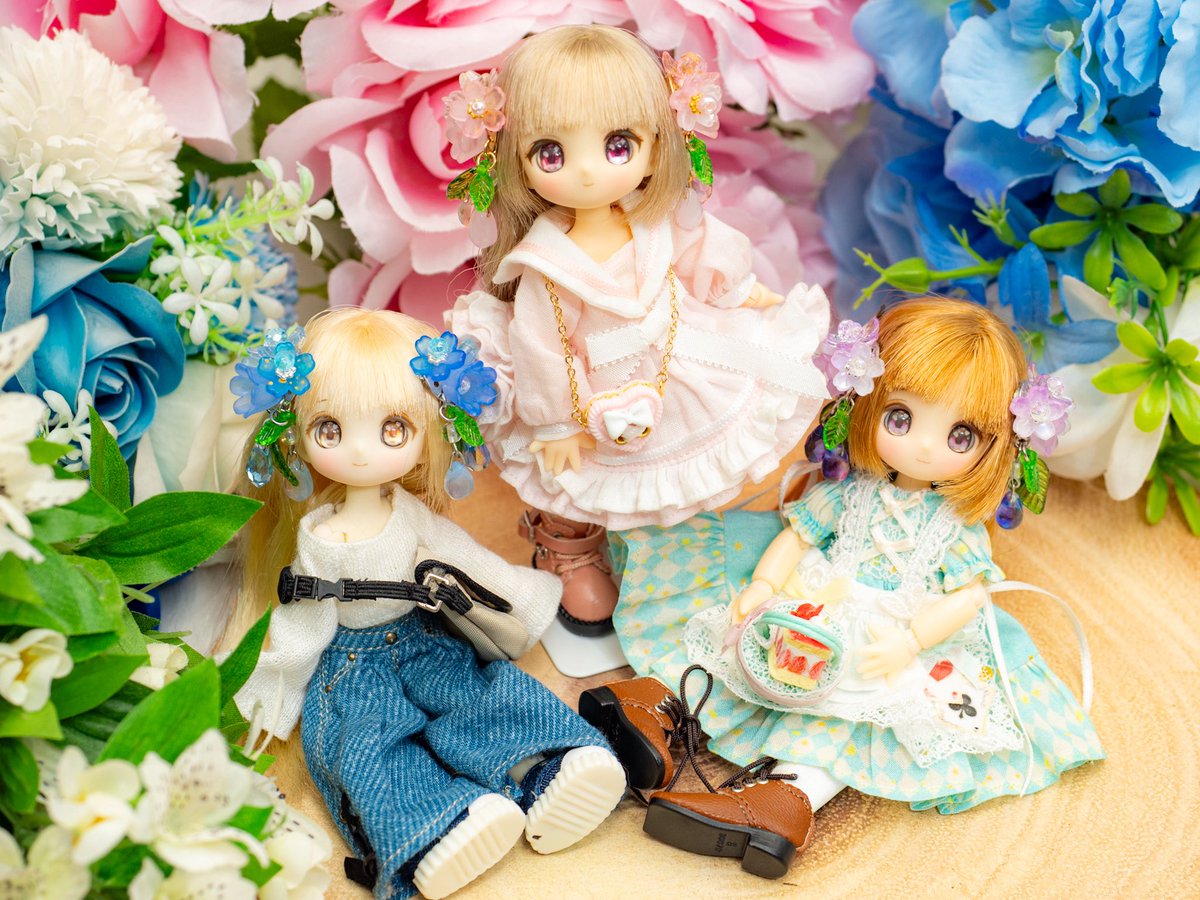 花の髪飾りのピンク・紫・水色は 1/3,4用＆1/6,12用共に在庫限りの販売