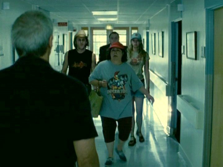 desheredada's tweet photo. ¿Os acordáis de la llegada de la familia al hospital en Million Dollar Baby? No sé por qué me he acordado de esto ahora... https://t.co/gnahOt56b1