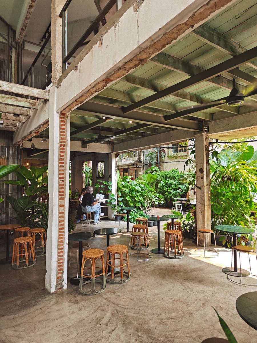 MsLadyJWilliams tweet media