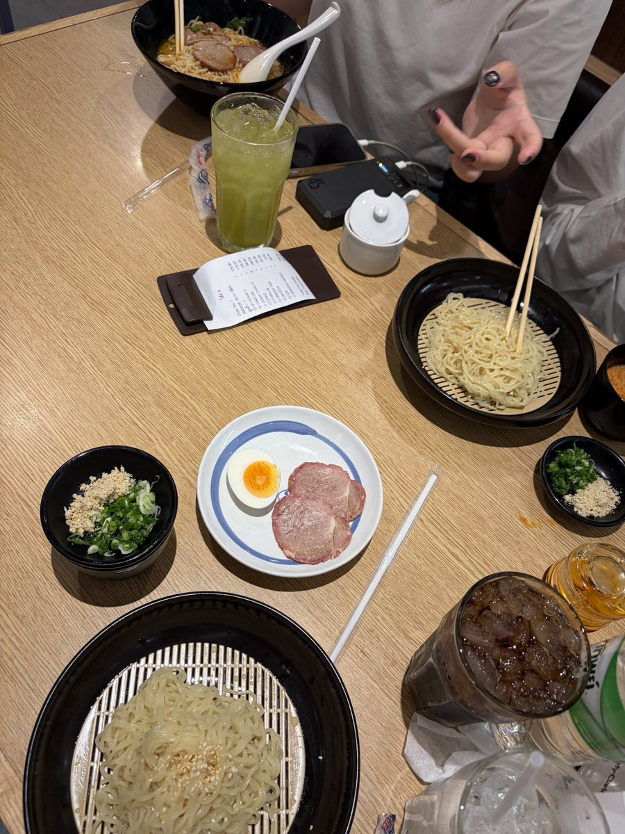 winner is a winner🌻 | รับหิ้วงานหนังสือ tweet media