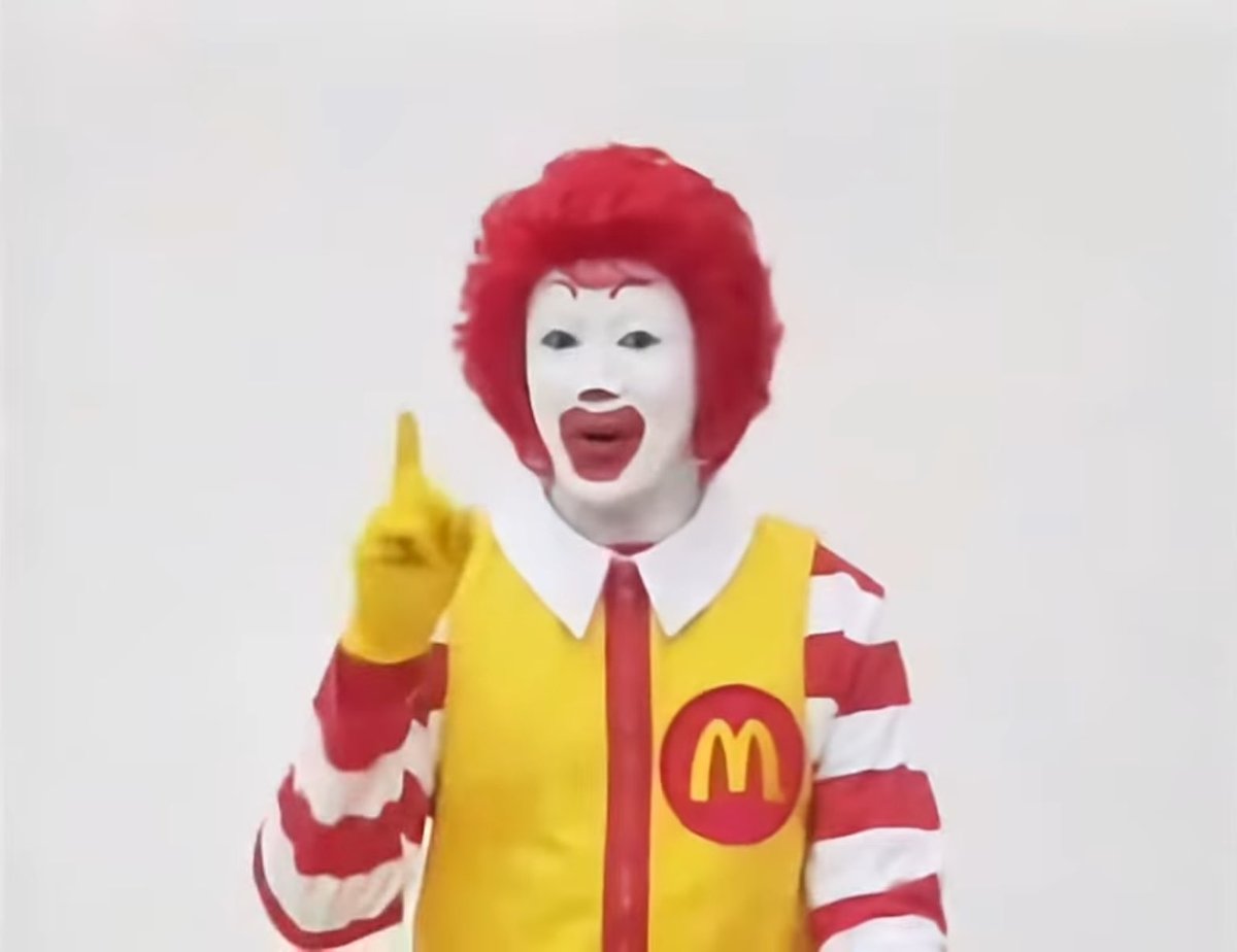 ウワサ tweet media