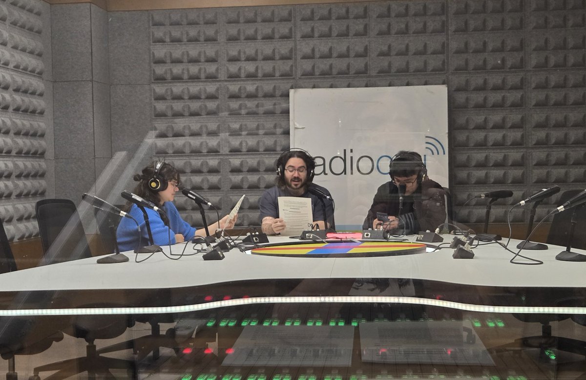 RadioCEU tweet media