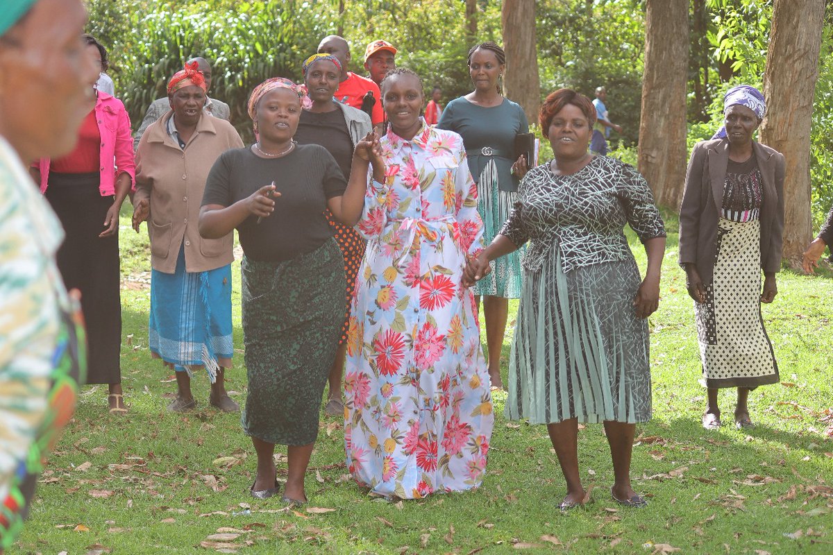 gakii_patricia's tweet photo. Seeing the pain and frustration in our mother's and grandmother's face due to lack of access to clean water,clean energy, electricity, education and sanitary towels we pursue to change the generations that come after us..Itawezekana...
Team Patricia Gakii -PG
#WomanRep2027 https://t.co/ZtXBQfHC4w