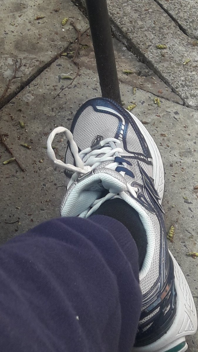 Paddy92197230's tweet photo. Need a subs head to be my footstool https://t.co/s7LGG9YVuj