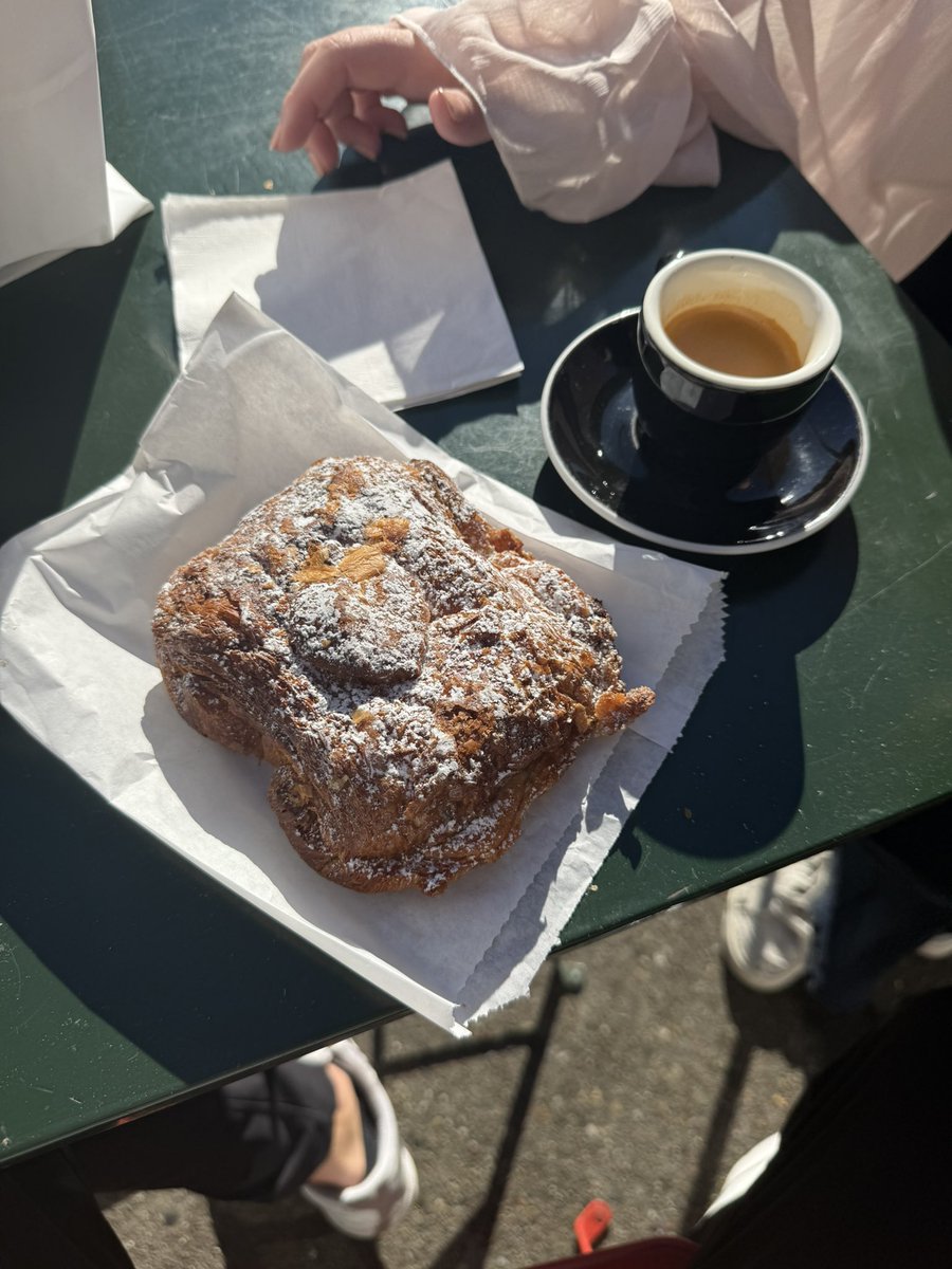 zaf 🌞🛩️ tweet media