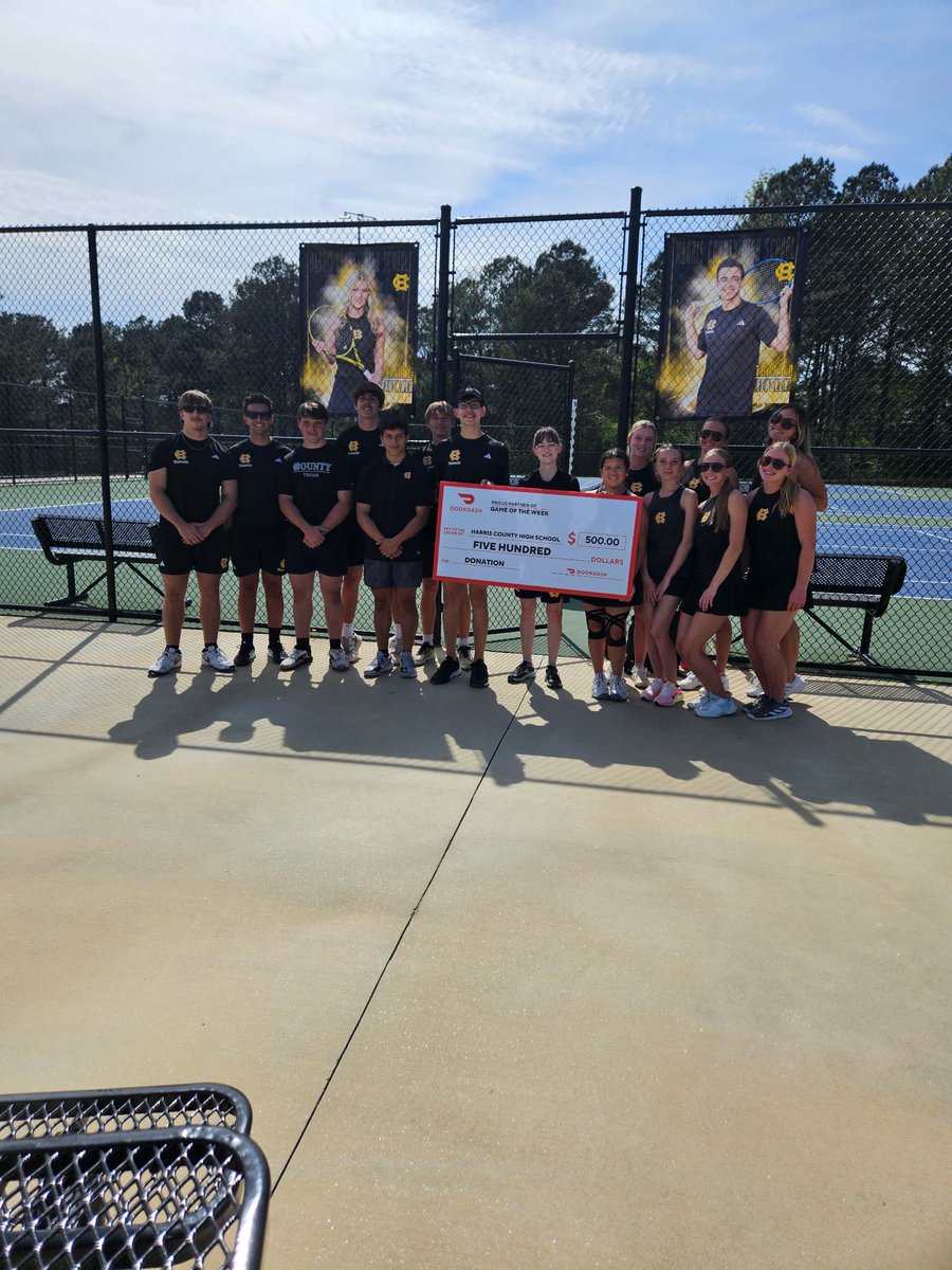 HCHS TIGER HOOPS tweet media